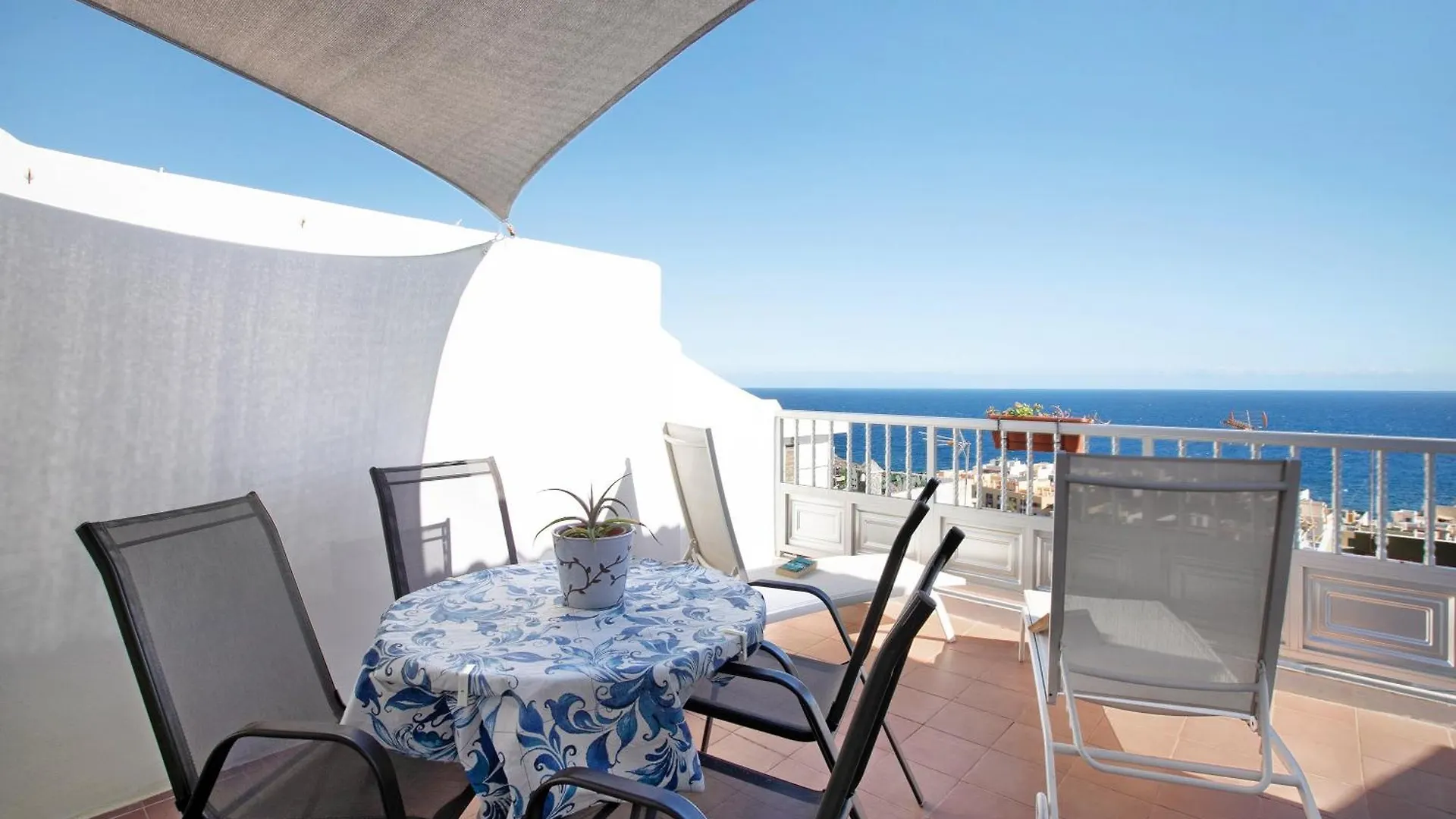 Attico Drago Apartment Arico